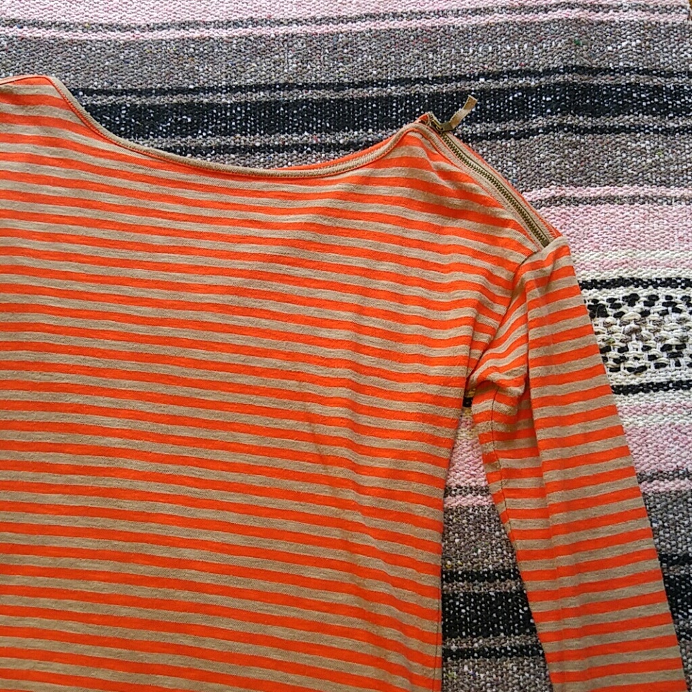 NWOT! Loft top